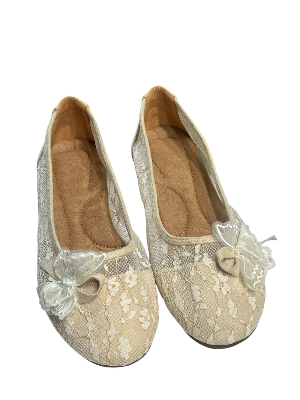 Lace Beige Flats with Butterfly Embellishment- Size 40/9 - Picture 3 of 8
